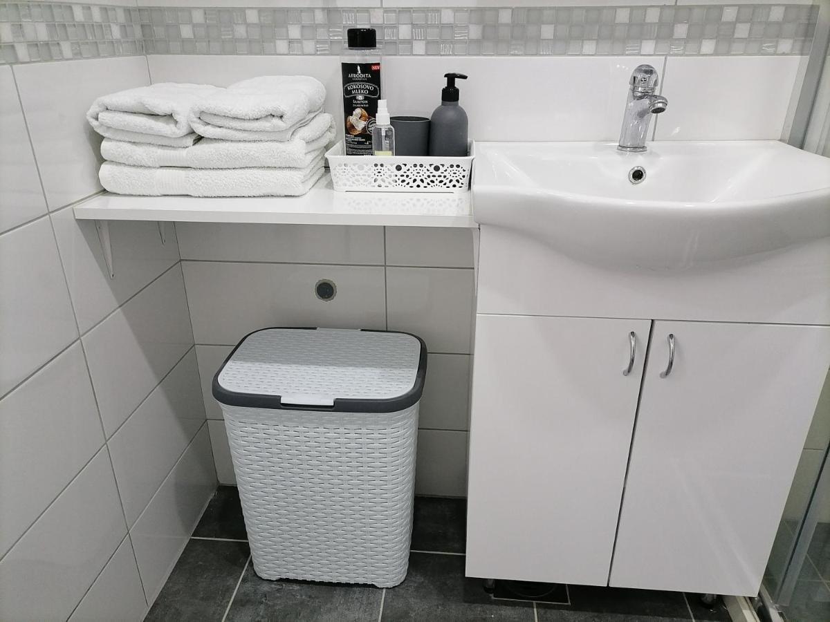 Appartement Svjetlanalex 2 à Banja Koviljača Extérieur photo